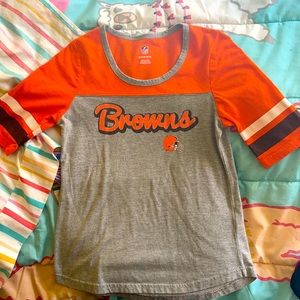 Girls 10/12 Cleveland Browns long sleeve Top. Gently used condition.